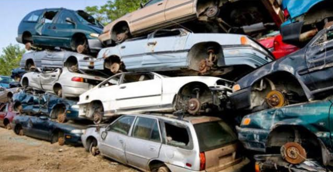 junked-cars-yard